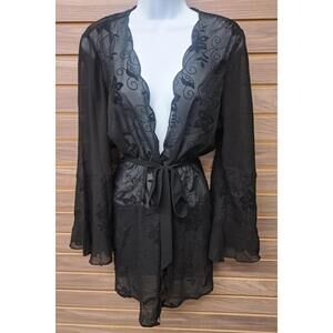 NEW ESLEY COLLECTION women's floral robe style cover up in black